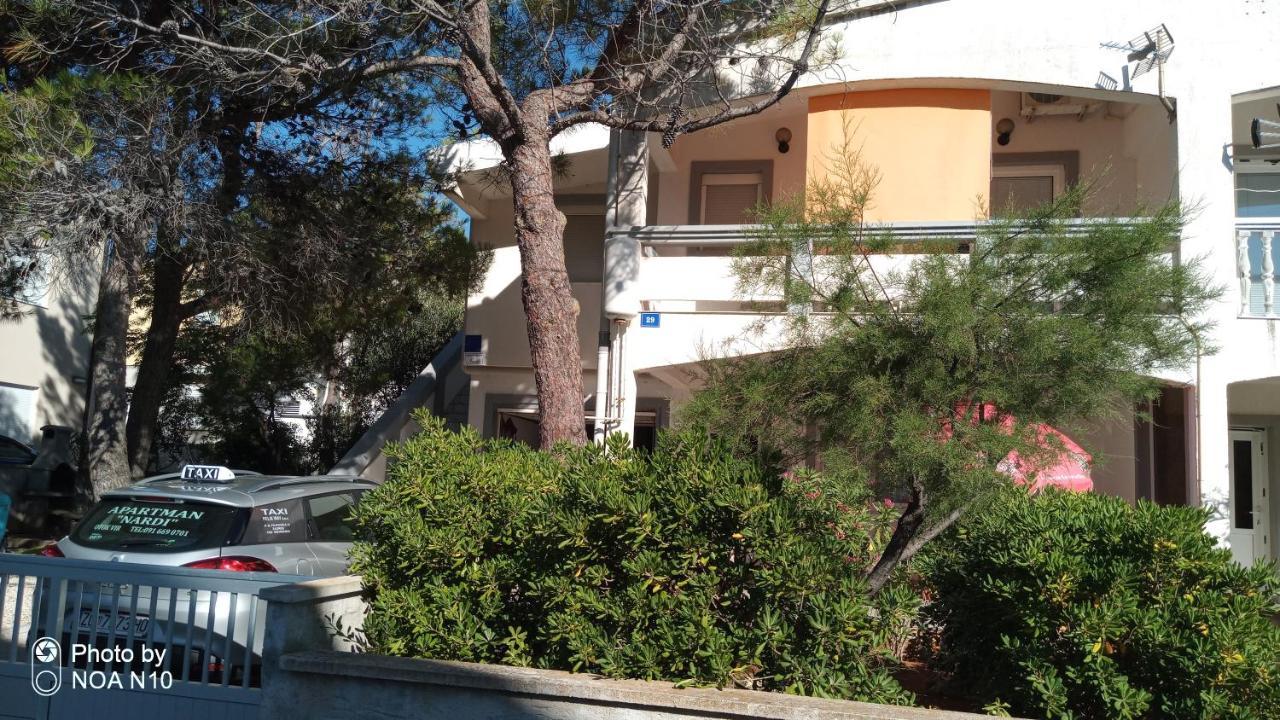 Apartman Nardi Vir Εξωτερικό φωτογραφία