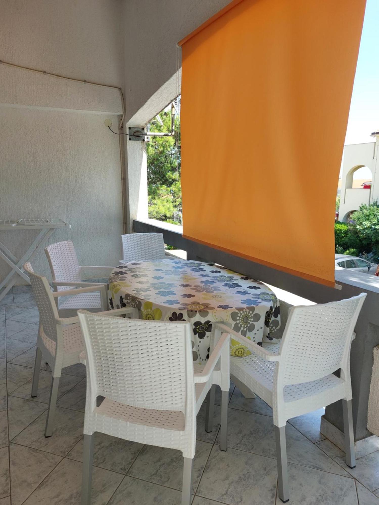 Apartman Nardi Vir Εξωτερικό φωτογραφία